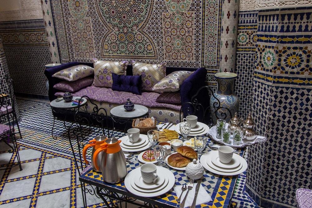 Riad Taryana Fès Exteriör bild
