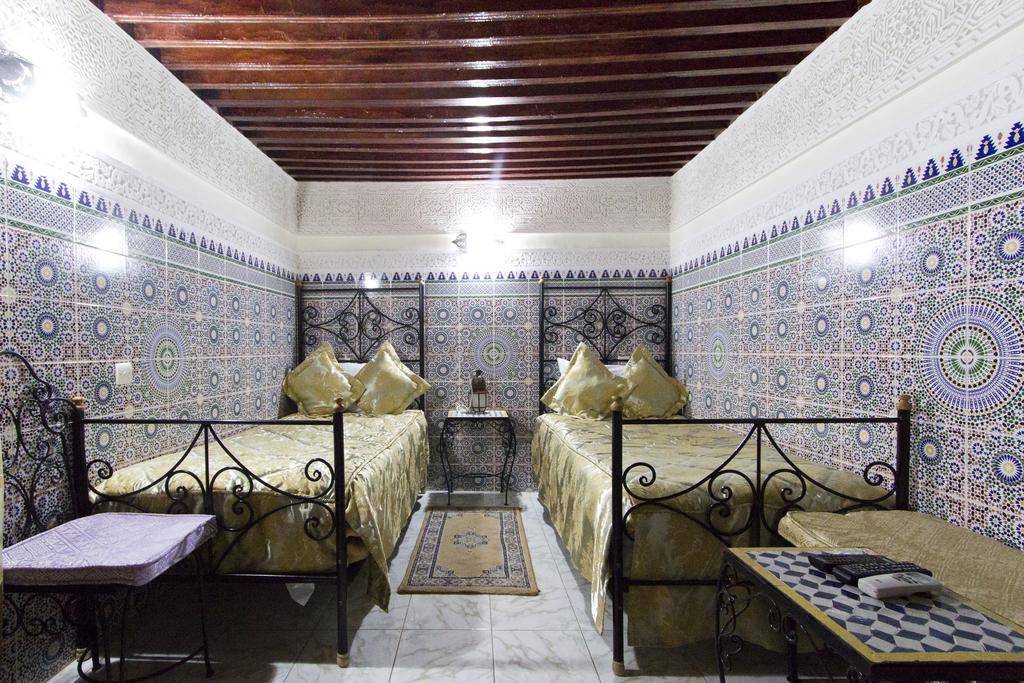 Riad Taryana Fès Exteriör bild