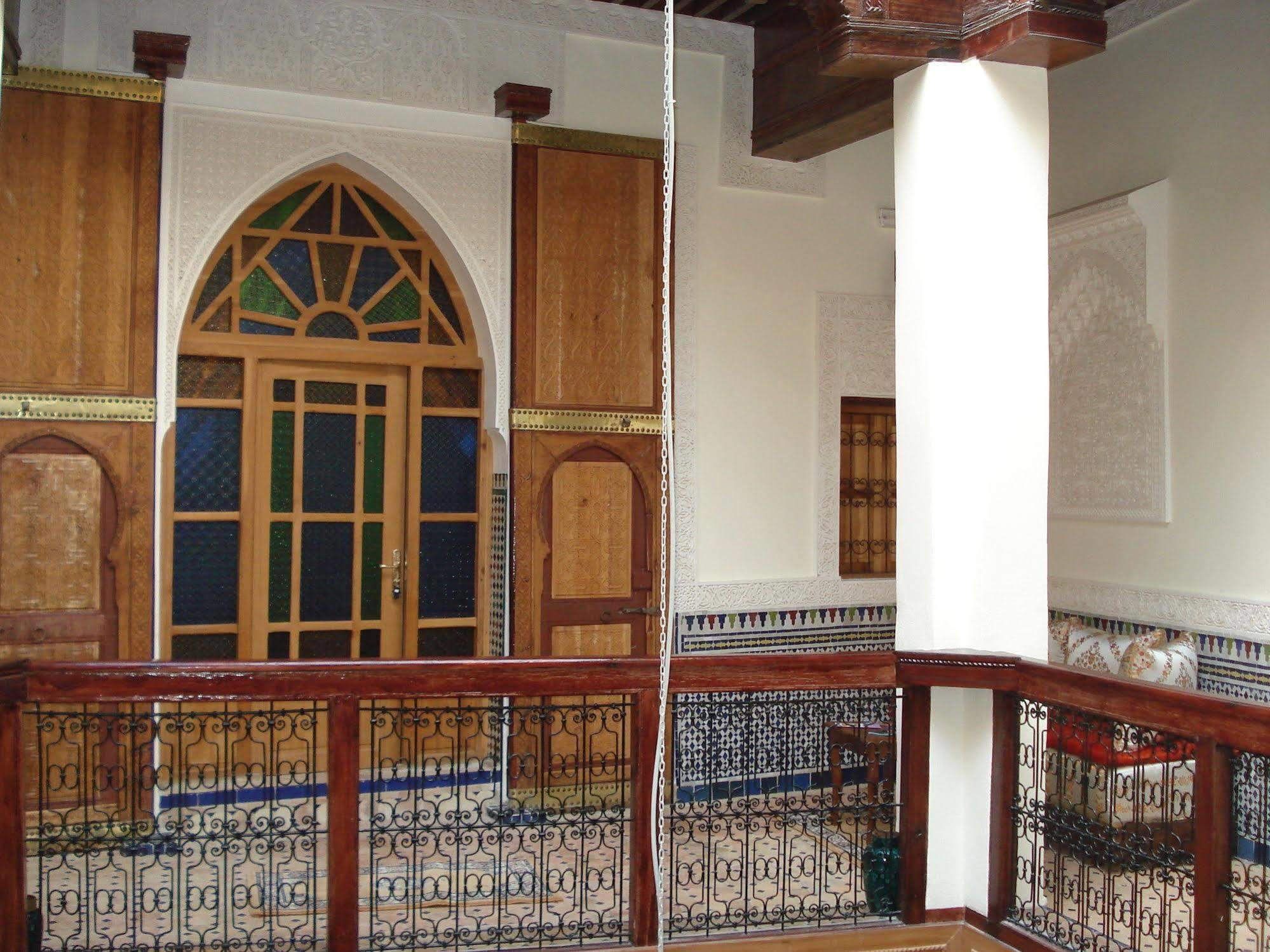 Riad Taryana Fès Exteriör bild